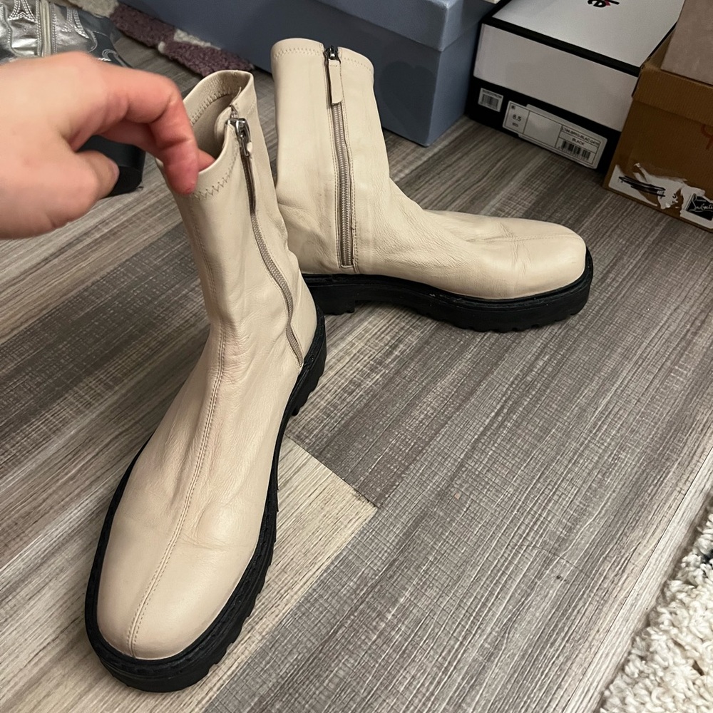 Black Suede Studio DANI off white/cream ankle boots